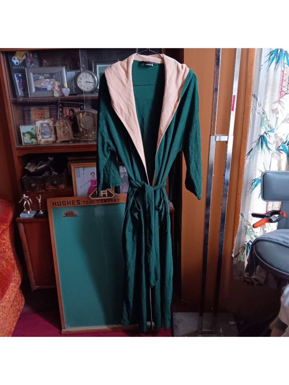 1970's Vintage Green Hooded Bathrobe Velour By Harcourt One Size